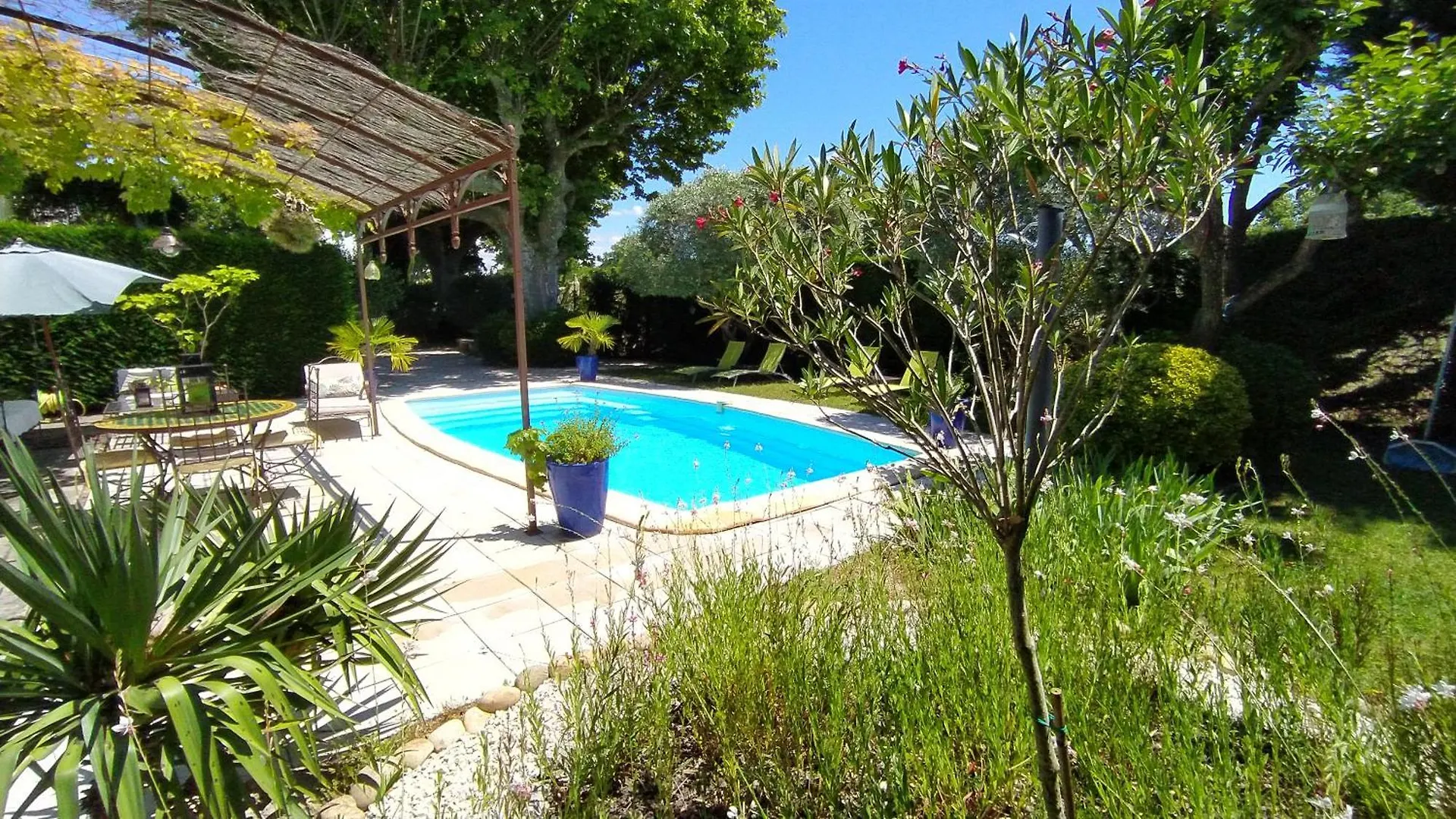 Villa Mas De St-Andiol Cabannes 0*,  Francia