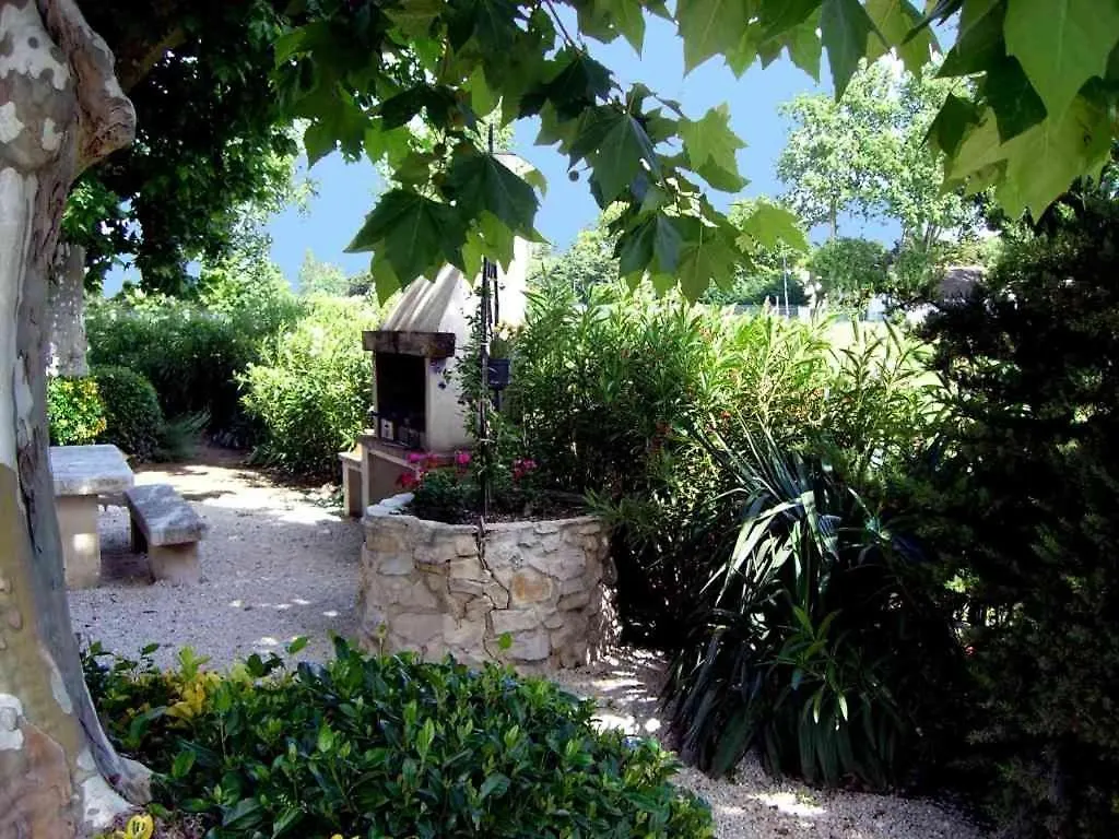 Villa Mas De St-Andiol Cabannes Francia